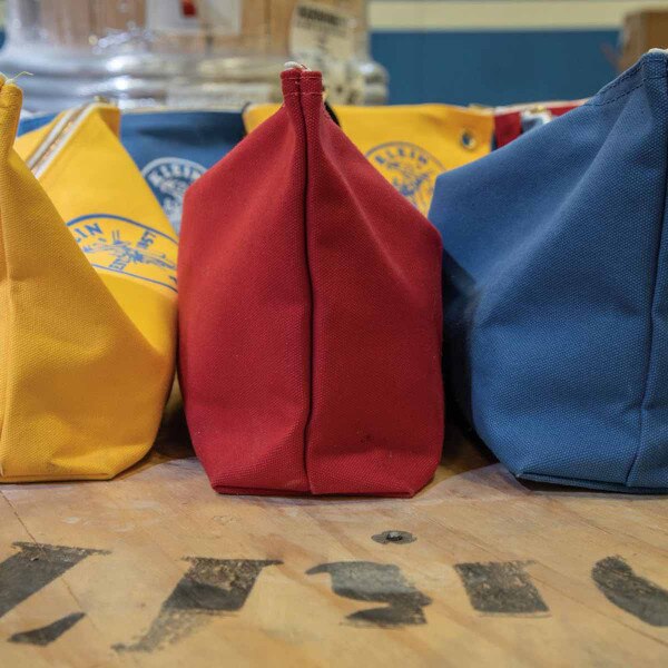 Klein Canvas Bags with Zipper 03