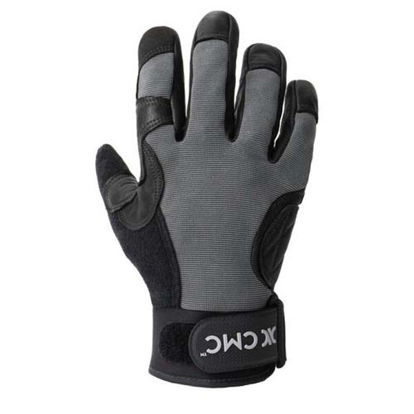 CMC Essential Gloves 01