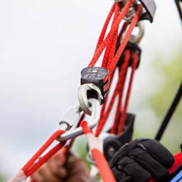 harken wingman in action in tri-bridle setup on rescue litter