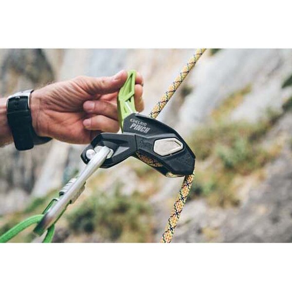 edelrid pinch action 2