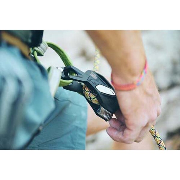 edelrid pinch action 4